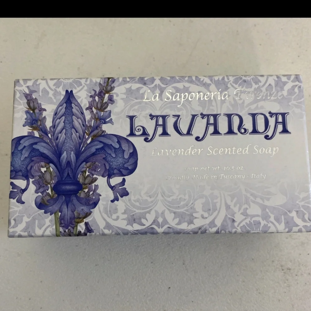 La Saponeria Firenze Lavanda Italy Lavender Jumbo Bar Soap w/ Box 10.5 oz